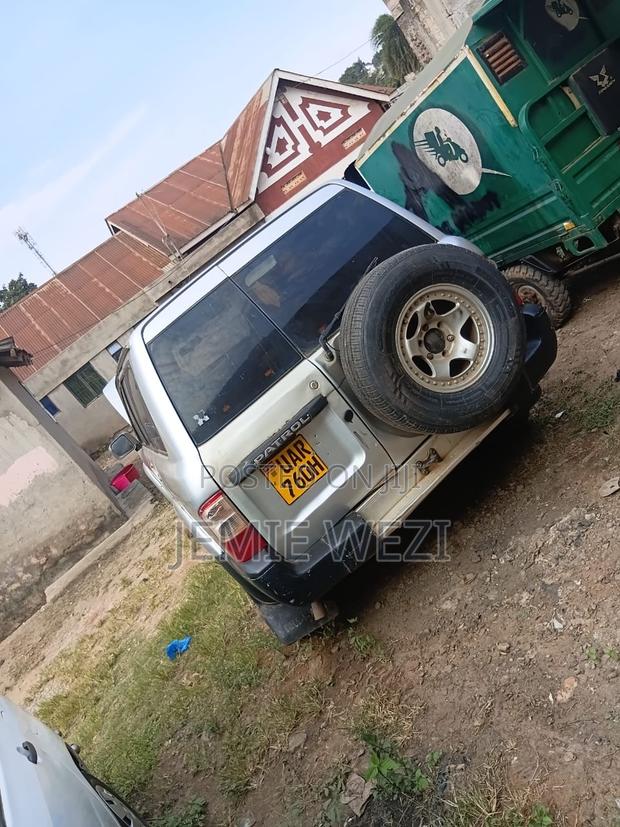 Nissan Patrol 2003 Silver