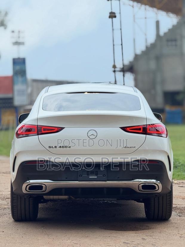 Mercedes-Benz GLE-Class GLE 400d 4MATIC 2021 White