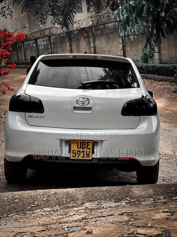 Toyota Blade 2007 White