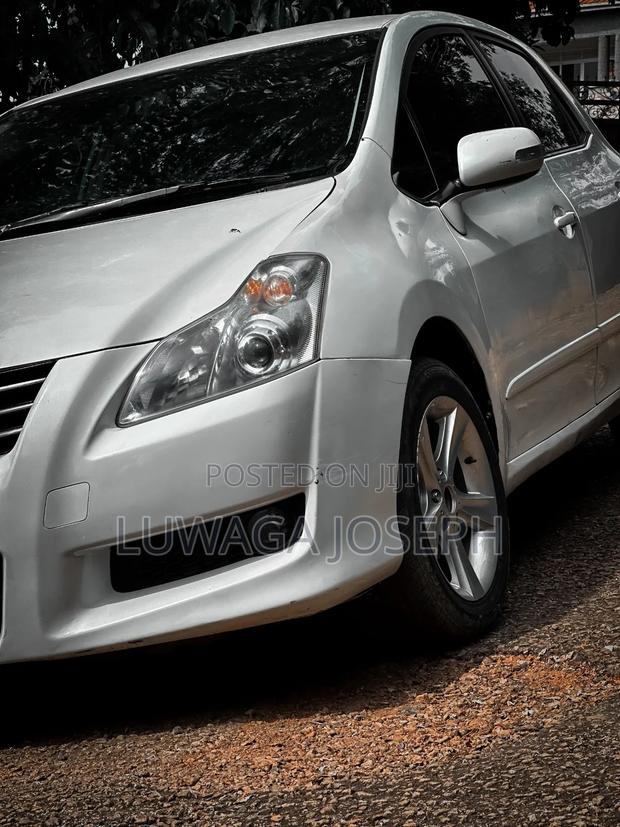 Toyota Blade 2007 White