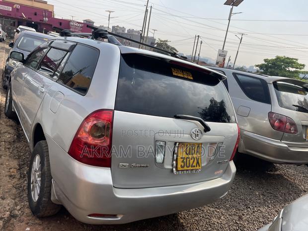 Toyota Corolla Fielder 2006 Silver