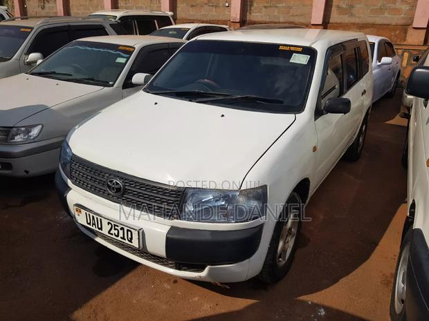 Toyota Probox 2002 White