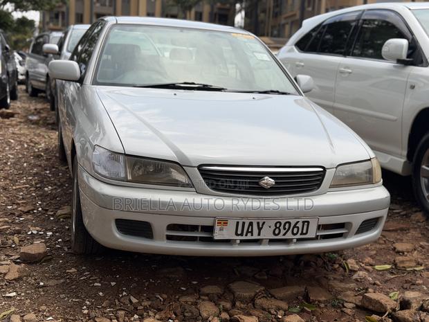 Toyota Premio 2002 Silver