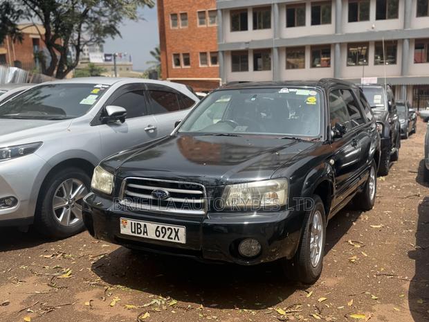 Subaru Forester 2005 Black