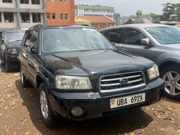Subaru Forester 2005 Black