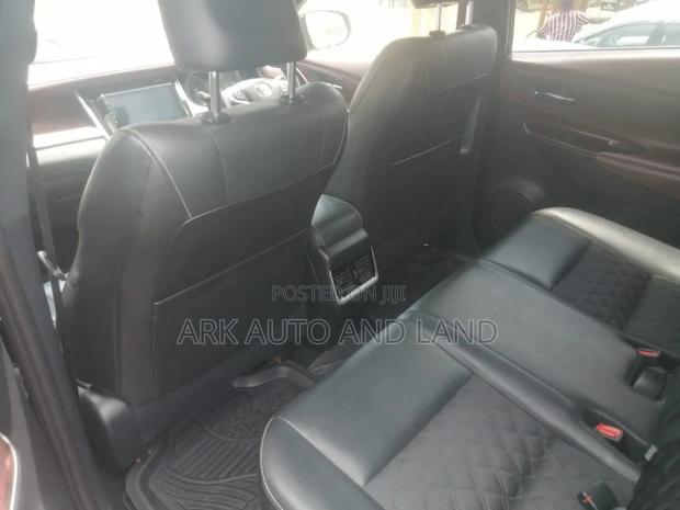 Toyota Harrier 2017 Black
