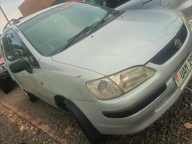 Toyota Corolla Spacio 1.6 (4 Seater) 1998 Silver
