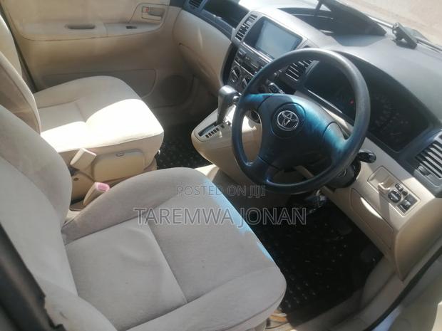 Toyota Corolla Spacio 2005 Silver