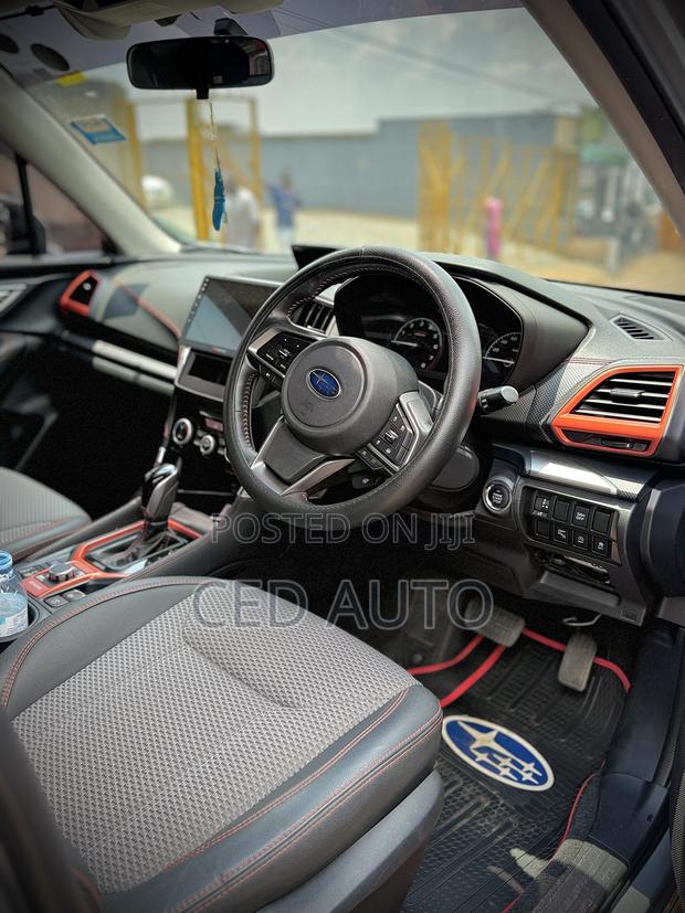 Subaru Forester 2019 Silver