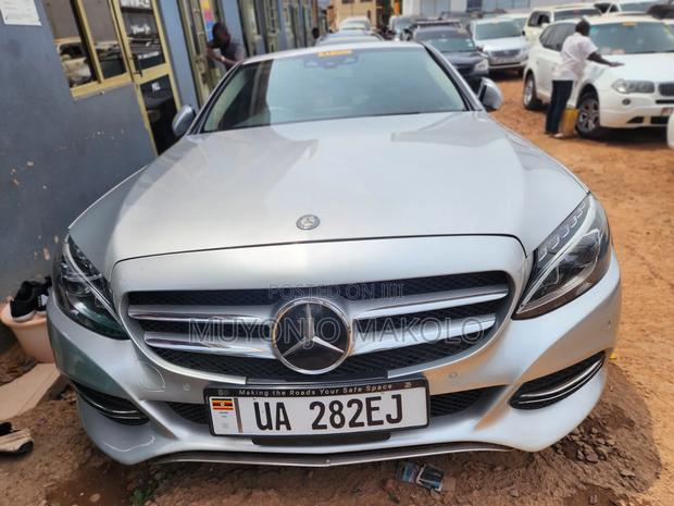 Mercedes-Benz C180 2015 Silver