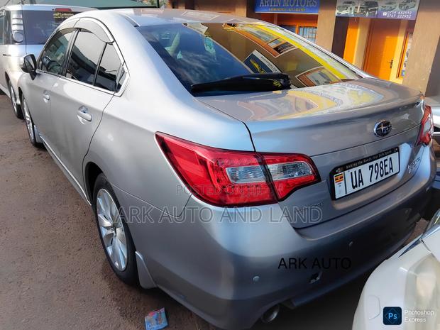 Subaru Legacy 2016 Gray