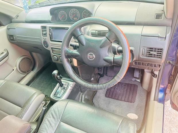 Nissan X-Trail 2001 Blue