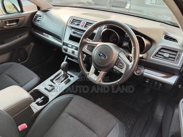 Subaru Legacy 2016 Black