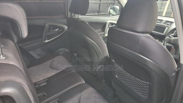 Toyota RAV4 2011 White