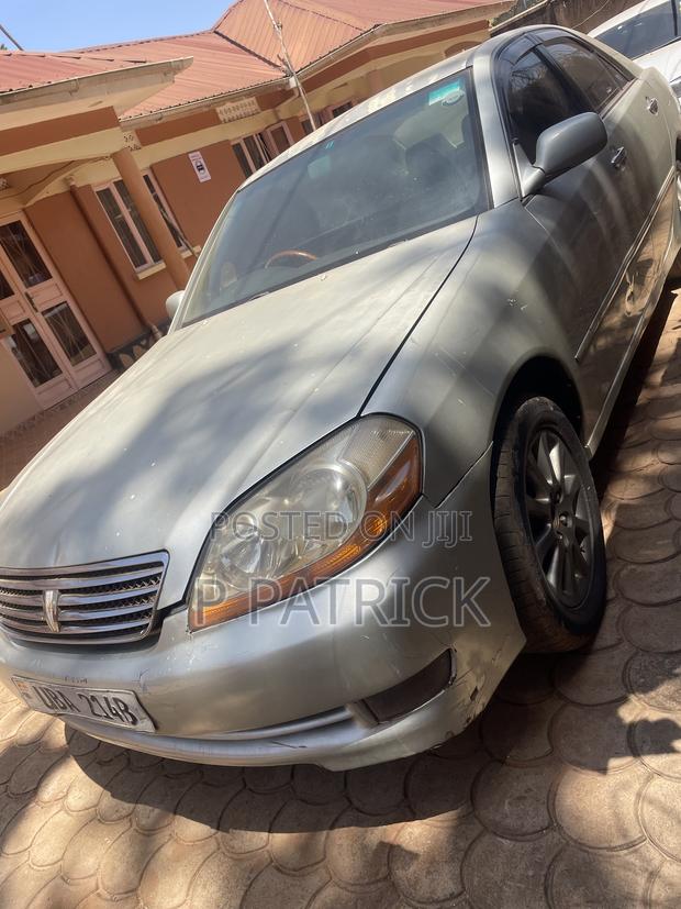 Toyota Mark II 2.0 RWD 2004 Silver