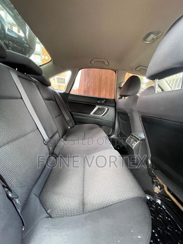 Subaru Legacy 2009 Black