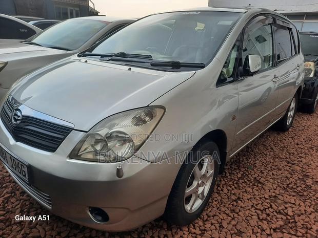 Toyota Corolla Spacio 2005 Silver