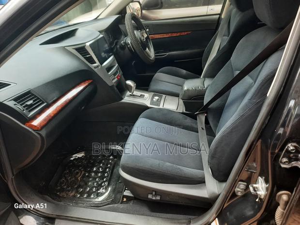 Subaru Outback 2012 Black