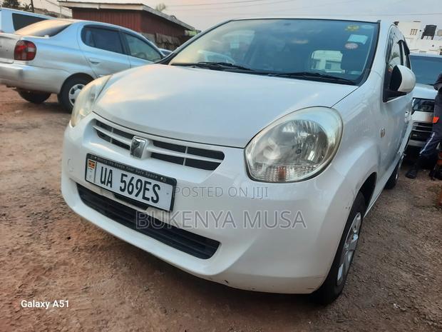 Toyota Passo 2012 White