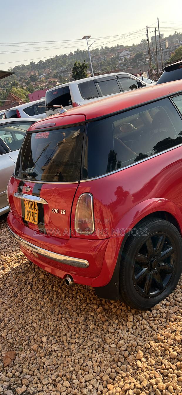 Mini Cooper Cabriolet 2004 Red