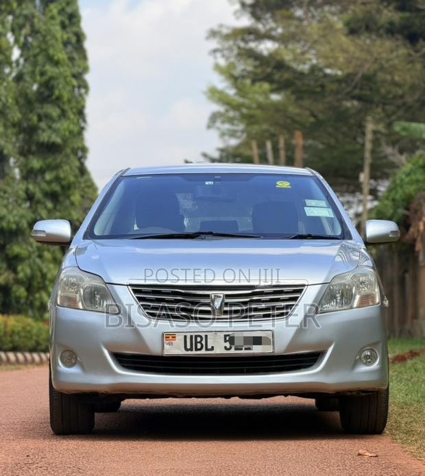 Toyota Premio 2009 Silver