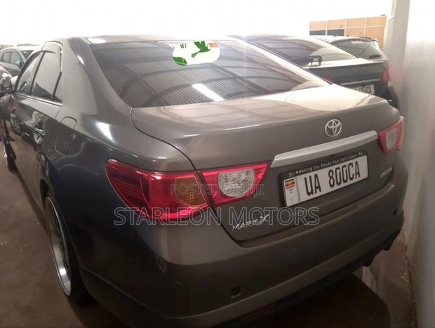 Toyota Mark X 2011 Gold
