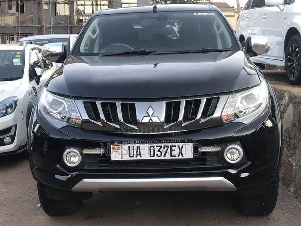 Mitsubishi L200 2020 Black