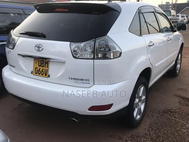 Toyota Harrier 2008 White
