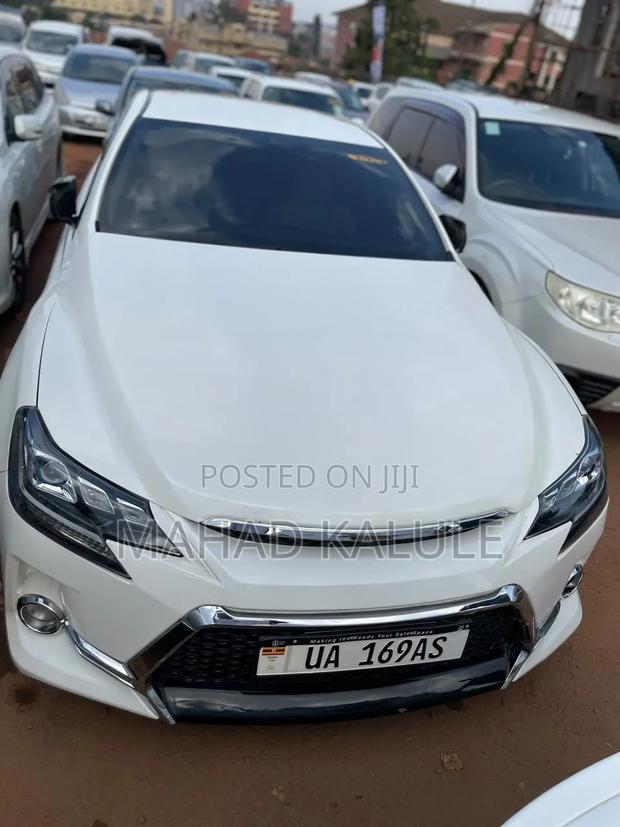 Toyota Mark X 2013 White