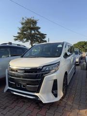 Toyota Noah 2017 White for sale