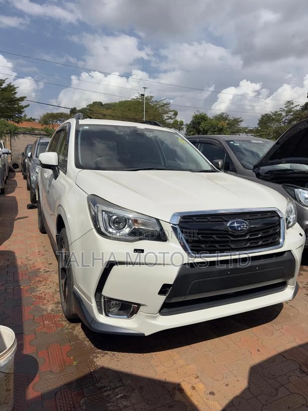 Subaru Forester 2017 White