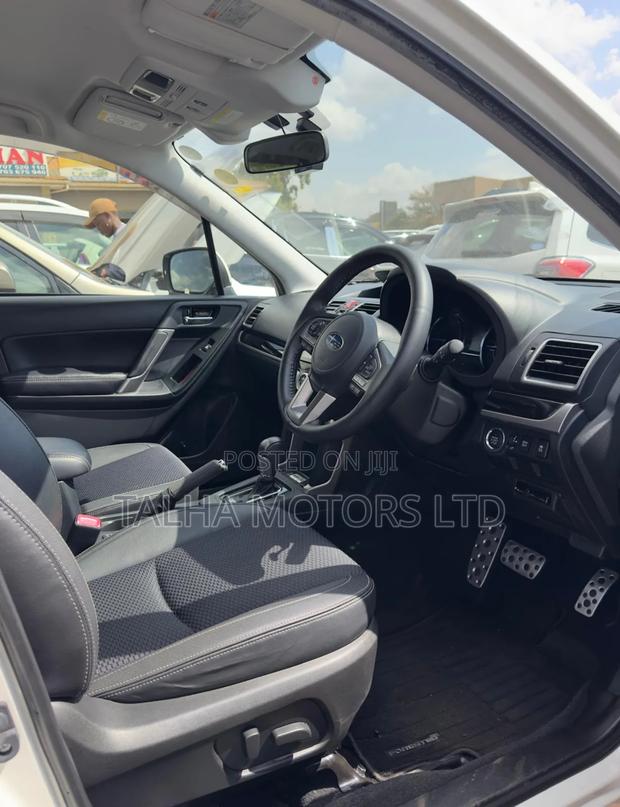 Subaru Forester 2017 White