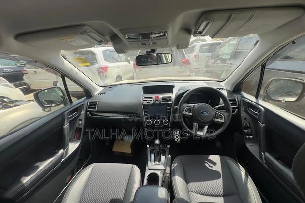 Subaru Forester 2017 White