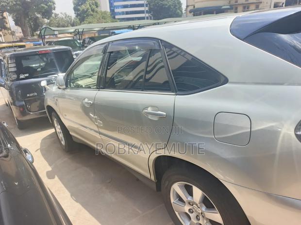 Toyota Harrier 2006 Silver