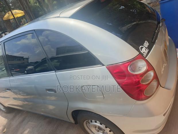 Toyota Nadia 2000 Silver