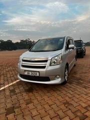 Toyota Noah 2010 Silver for sale