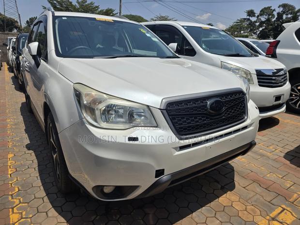 Subaru Forester 2014 Pearl