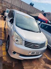 Toyota Noah 2.0 143hp AWD (7 Seater) 2012 Silver for sale