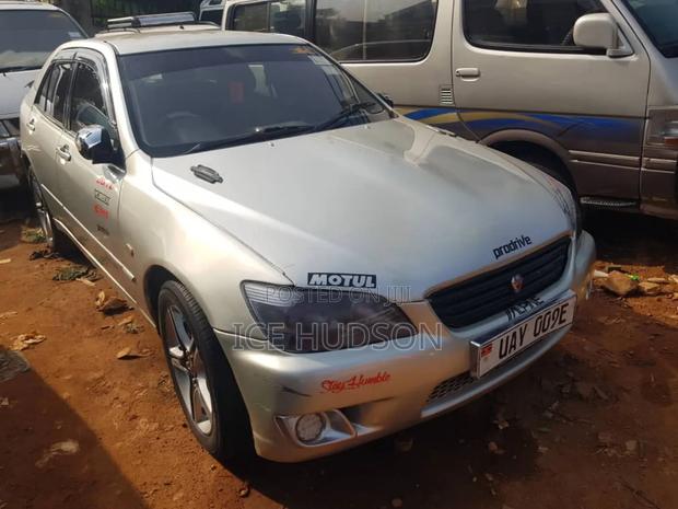 Toyota Altezza 2003 Beige