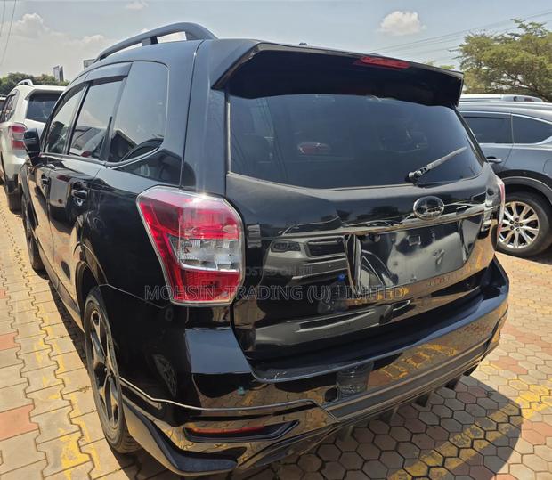 Subaru Forester 2014 Black