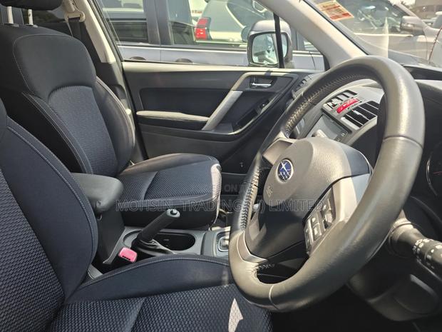 Subaru Forester 2014 Black
