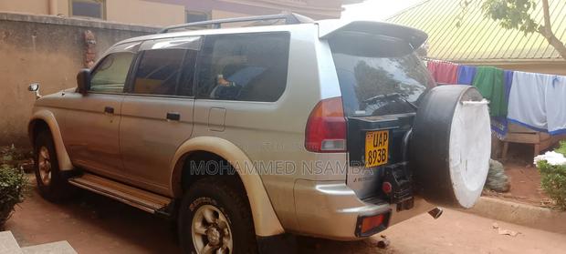 Mitsubishi Challenger 1998 Gray