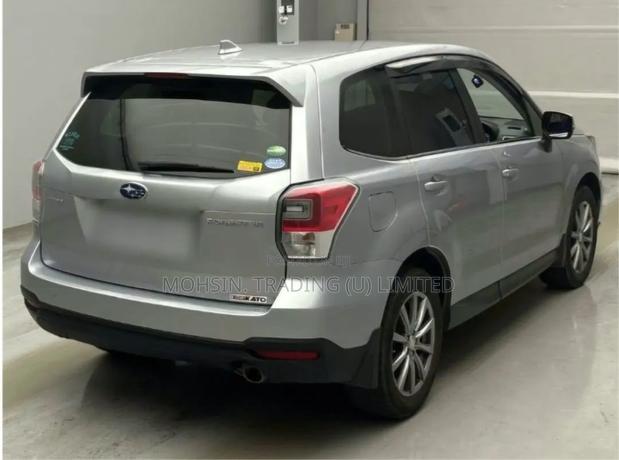 Subaru Forester 2016 Silver
