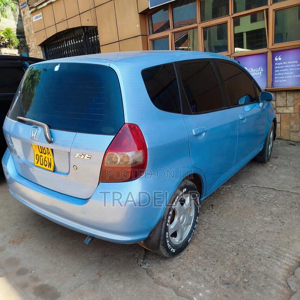 Honda Fit A 2001 Blue