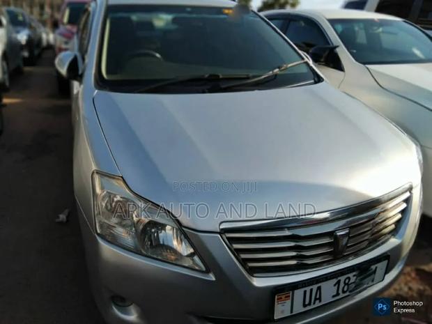 Toyota Premio 2010 Silver