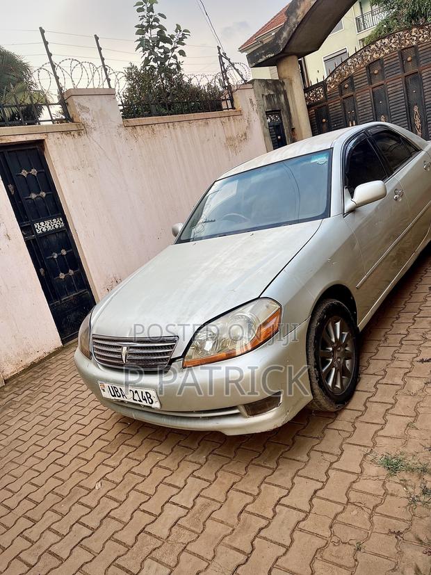 Toyota Mark II 2.0 RWD 2003 Silver