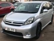 Toyota ISIS 2011 Silver for sale