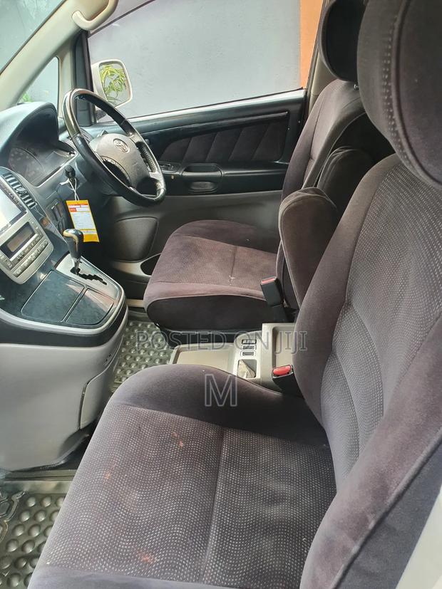 Toyota Alphard 2002 White