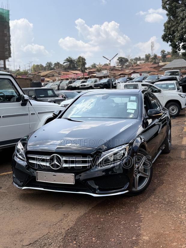 Mercedes-Benz C200 2018 Black