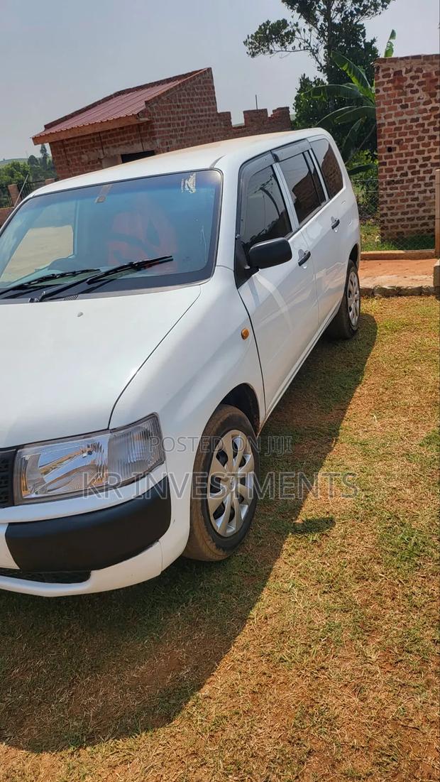 Toyota Probox 2007 White